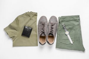 what to wear with green chinos